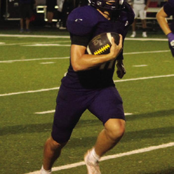 La Grange’s Eli Gillum ran for 79 yards and threw for 218 Friday.