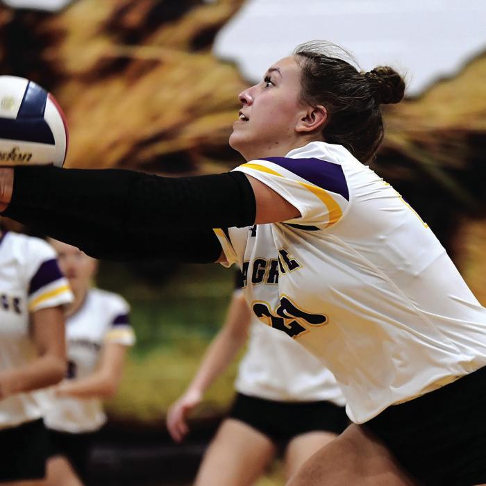 La Grange’s Maddi Fritz passes the ball in Friday’s victory over Caldwell. Photo by Stephanie Steinhauser