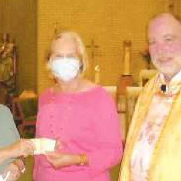 Catholic Daughters Donate to AMEN