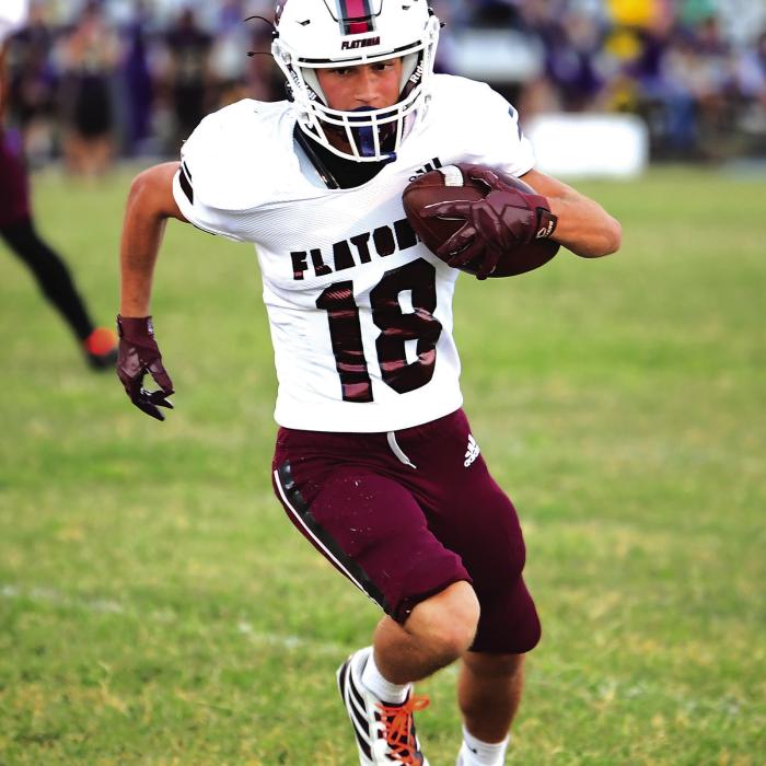 With 8:54 left in the 4th quarter of Friday’s district game against Holland, Colt Freytag runs in for a touchdown. The Flatonia Bulldogs defeated the Holland Hornets to take 1st place in the district. Photo by Stephanie Steinhauser
