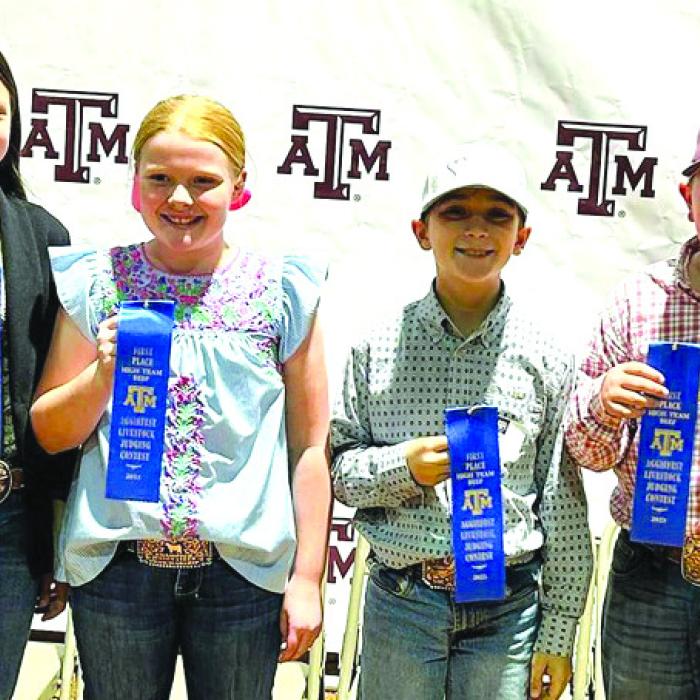 1st Place Junior Team: Alexis Berckenhoff, Kaisley Janecka, Crockett Guenther, and Abraham McBride.
