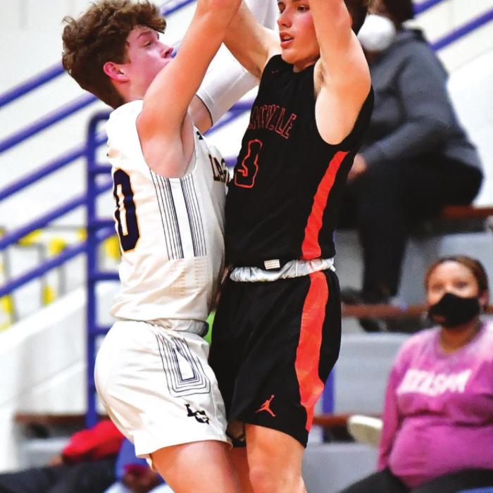 Leps Fall to Smithville by 3