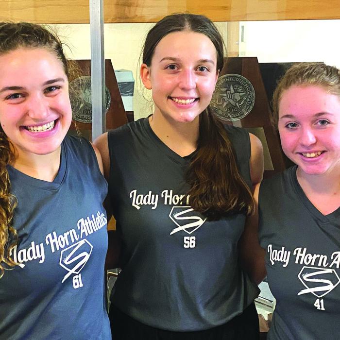 Seniors Lead Lady Horns to State Tourney Berth
