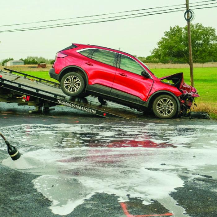 La Grange Woman Dies in Early Morning Wreck on Highway 77