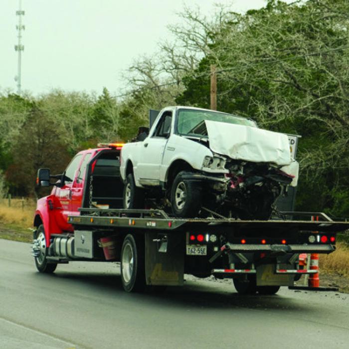 La Grange Woman Dies in Early Morning Wreck on Highway 77