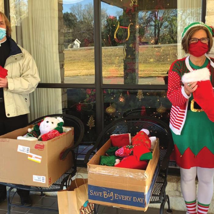 Jefferson Place Residents Get Christmas Stockings