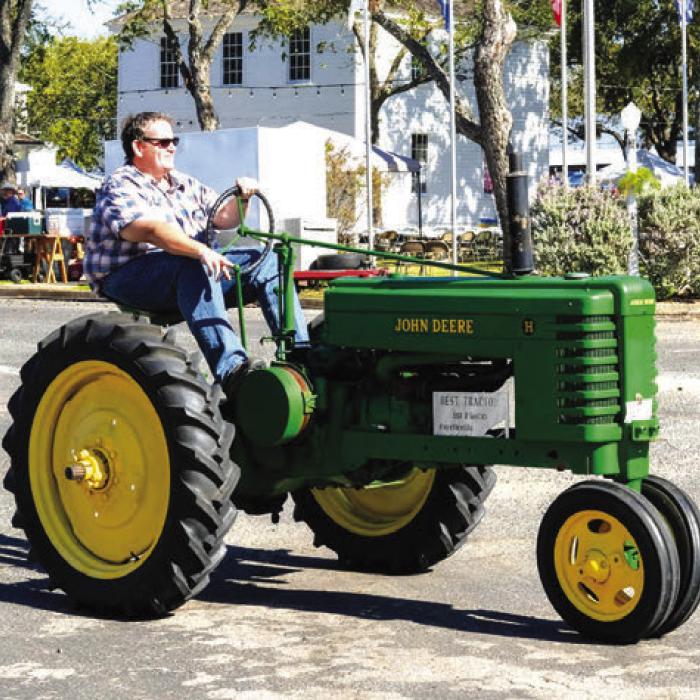 First place tractor went to this 1941 John Deere H driven by Dustin Huebner.