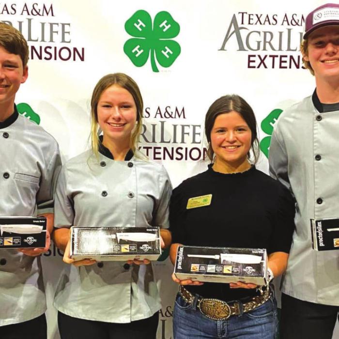 Food Challenge – Cooper Mau, Harper Mau, Mackenzie Poncik, and Cash Smith.