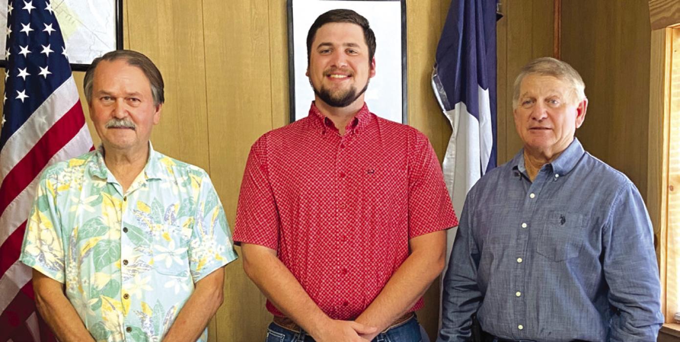 Cullen Weishuhn was recently sworn in as Commissioner for the City of Ellinger. He is pictured here with Commissioner Kenneth Stojanik (left) and Ellinger Mayor Matt Mikulenka (right.)