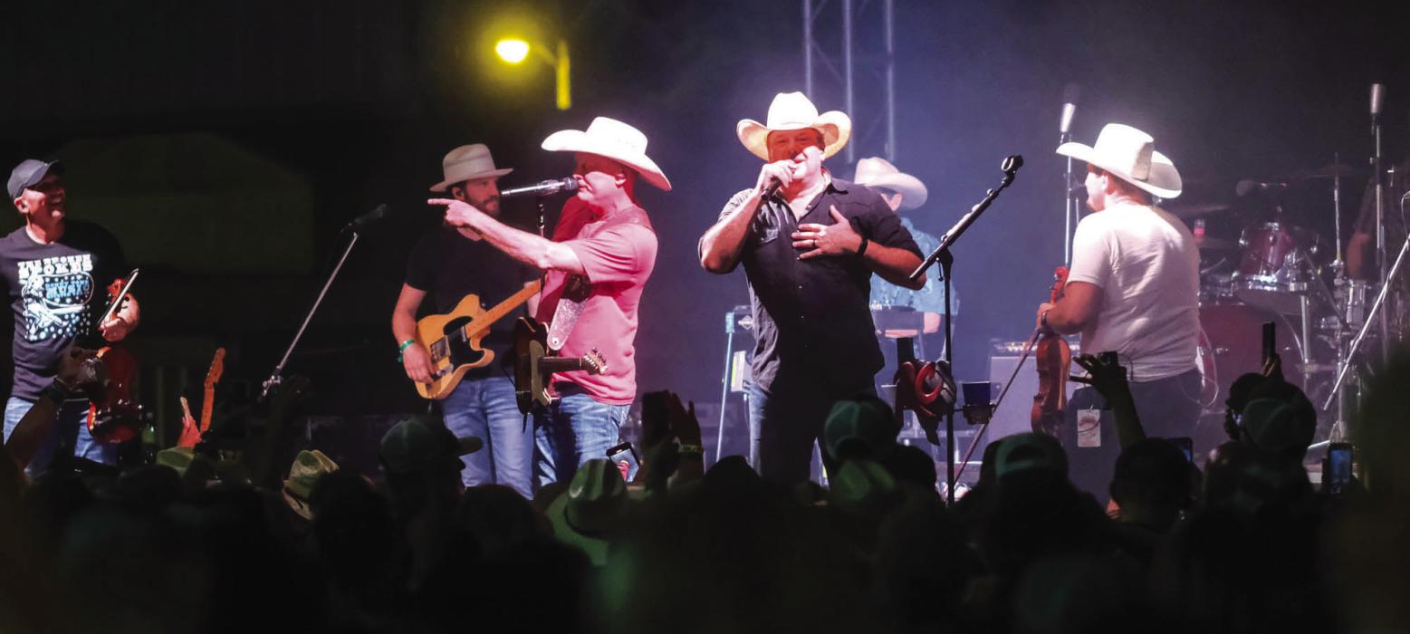 Kevin Fowler and Roger Creager performing as “Dos Borrachos” drew one of the largest Saturday night crowds the Festival has ever seen. Photos by Andy Behlen