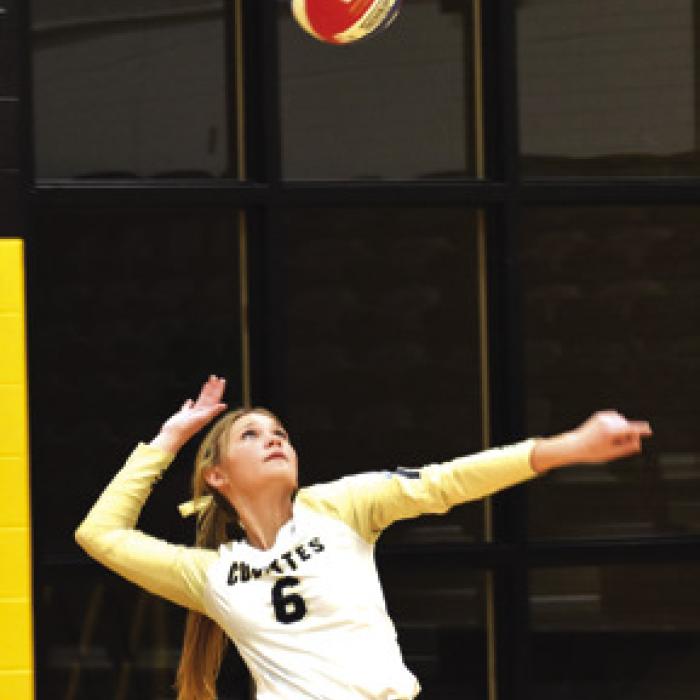 Jill Eilers served the ball for RTC in Thursday’s win.