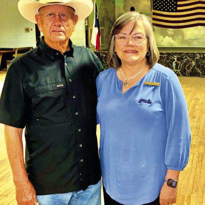 Flatonia/Cistern Farm Bureau President Danny Vyvjala presented a gift card to Jyl Stavinoha, from Fayette Savings Bank in Flatonia, who was the guest speaker at the Flatonia/Cistern Farm Bureau quarterly meeting on Tuesday, June 17, at the American Legion Hall in Flatonia. Jyl’s presentation at the meeting was very informative. She reported some timely tips on how to avoid scams. A delicious Potluck Dinner was enjoyed by 33 members.