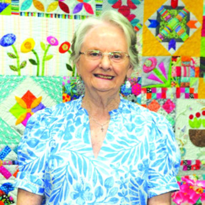 Quilting: Senior Division-Pat Scherer-Green Tea and Sweet Weeds.