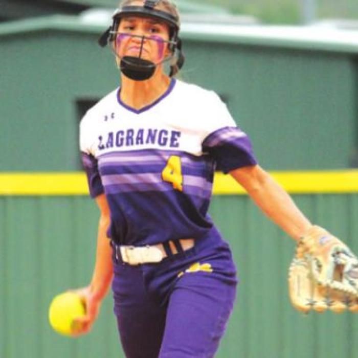 Dela Rosa, Arlund, Hernandez Earn District 20-4A Softball Superlatives
