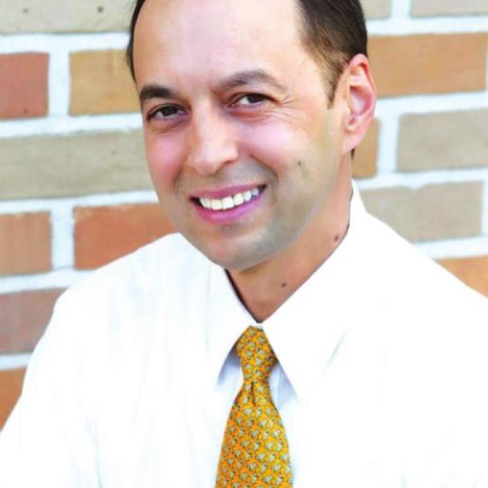 Dr. Paulo Gomes