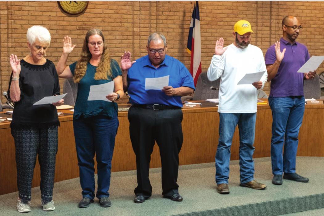 La Grange Council Members Take Oath