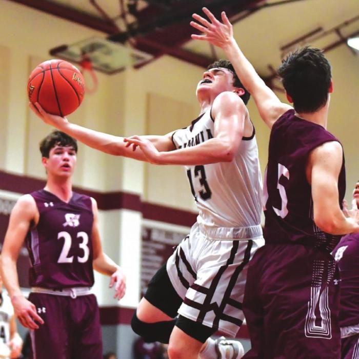 Luke Law works his way in for the score in Tuesday’s district win over Ganado. Photo by Stephanie Steinhauser
