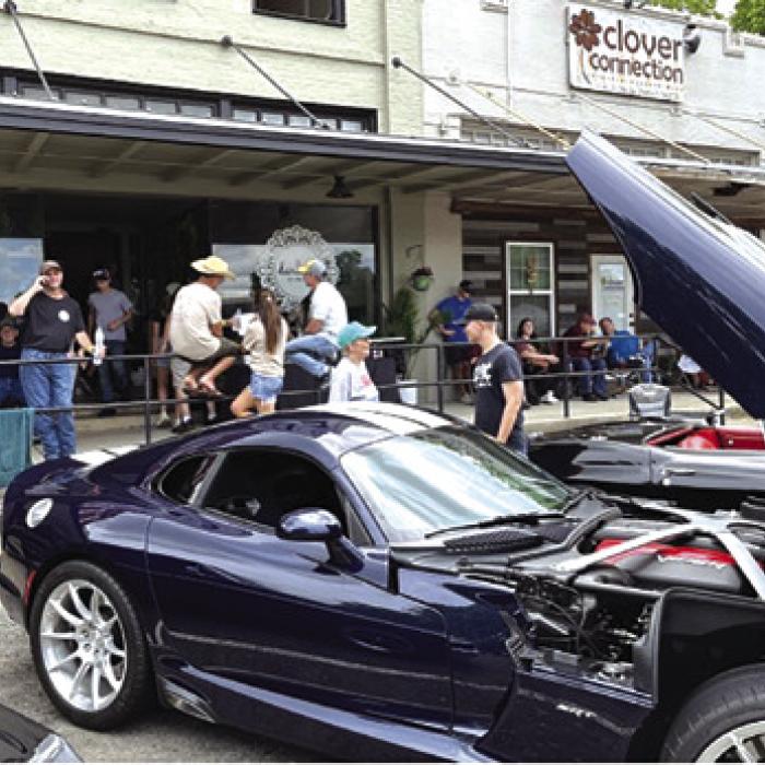 Muffins & Mufflers and More in Flatonia
