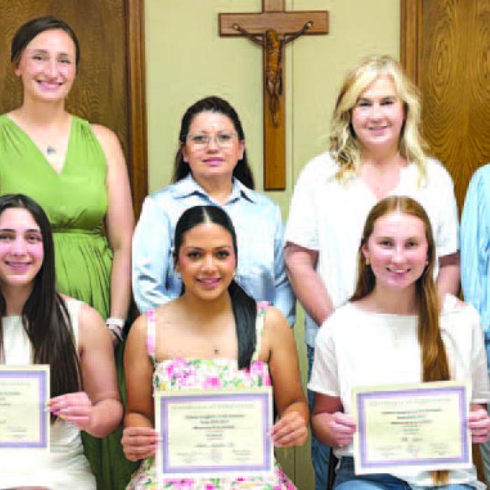 Winners of Texas State Court Memorial Scholarships who were sponsored by Court Annunciation No. 1962, seated from left, Faith Greenwood, Natalia Soto, Ella Nygren, and Elena Supak. Standing from left, Court Scholarship member Brenda Seberger and Co-Chairman Stacy Ryza, District Deputy No. 11 Rosa Galipp, Moms of the Scholarship winners, Lorretta Greenwood, Martha Soto, Tracy Nygren, Cheryl Supak, Regent Sherry Hebert, and Court Scholarship Co-Chairman Elizabeth Kallus.