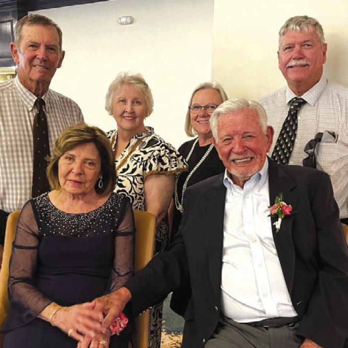 The Lehmanns enjoyed a trip to Hendersonville, Tenn. to help celebrate their uncle and aunt’s 70th wedding anniversary. Pictured on the bottom row are the celebrants Grace and Fred Lehmann of Hendersonville, Tenn. and in back are David and Linda Lehmann of Warda and Lorie and Doug Lehmann of La Grange.