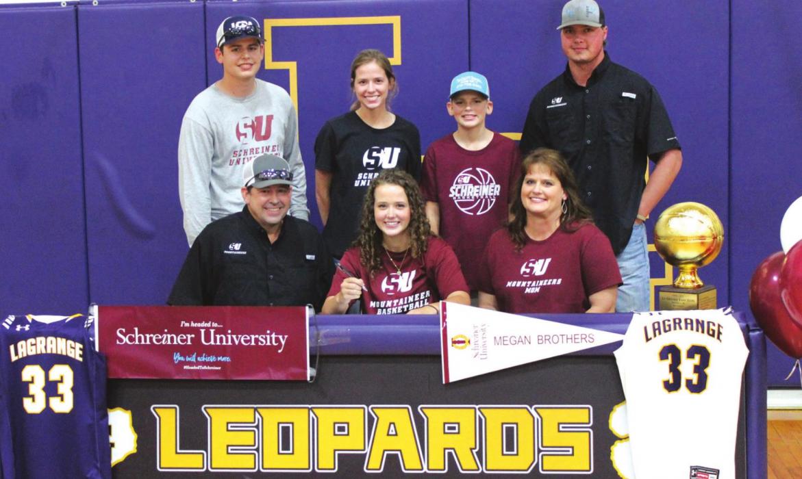 Megan Brothers to Play Basketball at Schreiner