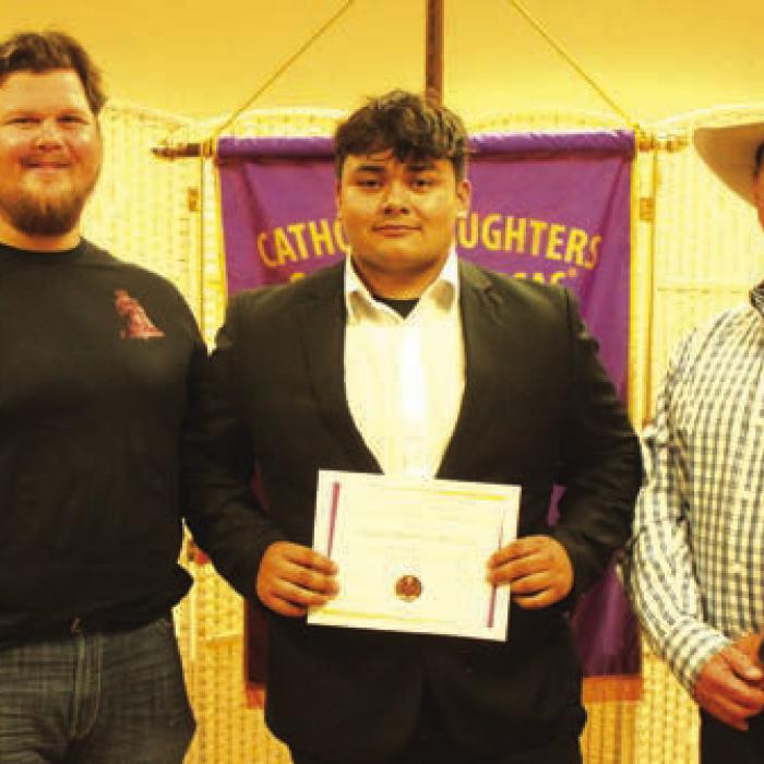 Sandra Ellison Memorial Scholarship was awarded to Elmer Saldierna Mendez, son of Guadalupe Mendez and Ebodio Saldierna, and was presented by Walker Ellison and Bruce Ellison.