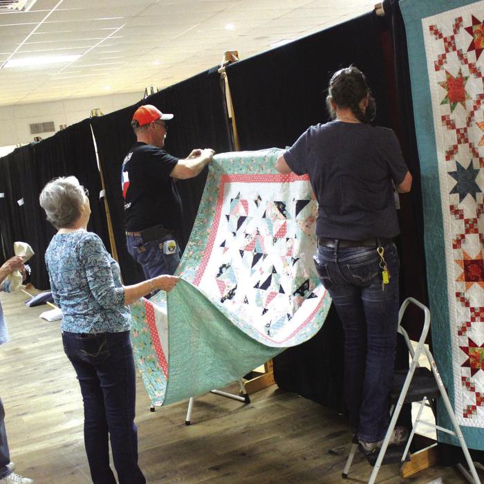 25th Annual Quilt Show Opens