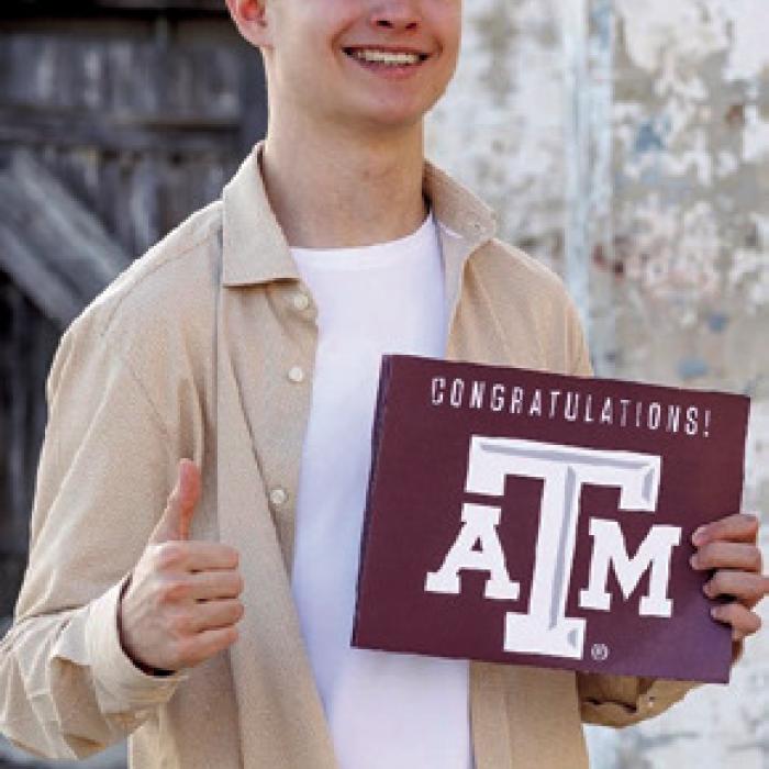 Wit Hatton to attend Texas A&amp;M majoring in Mechanical Engineering. Wit was a recent Winchester Area Civic Association Scholarship recipient.