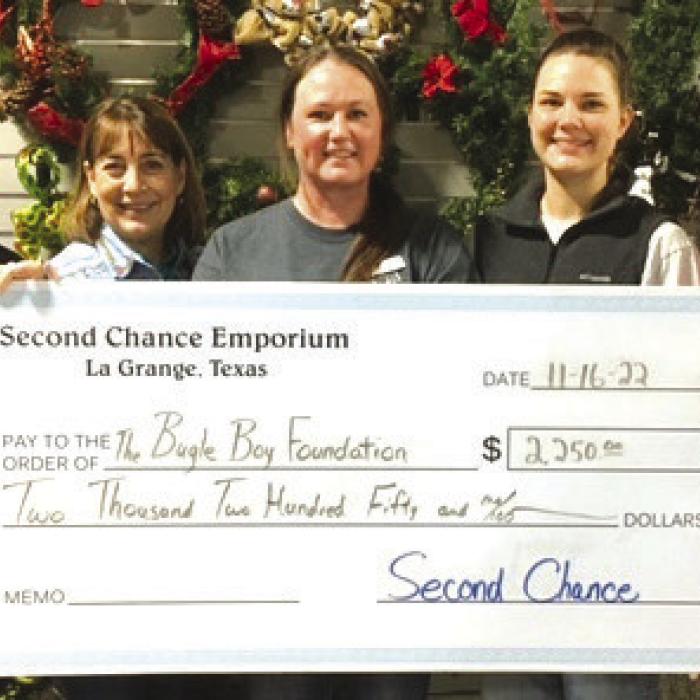 Second Chance Makes Donations