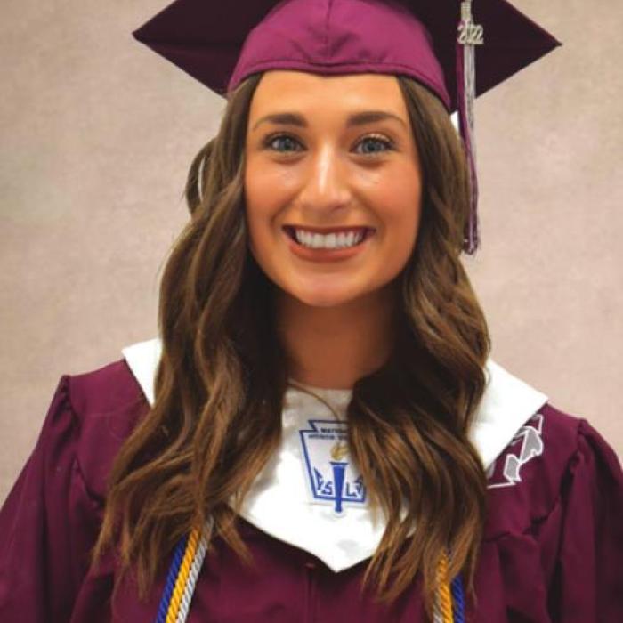 Berry, Konvicka Top the Fayetteville Class of 2022