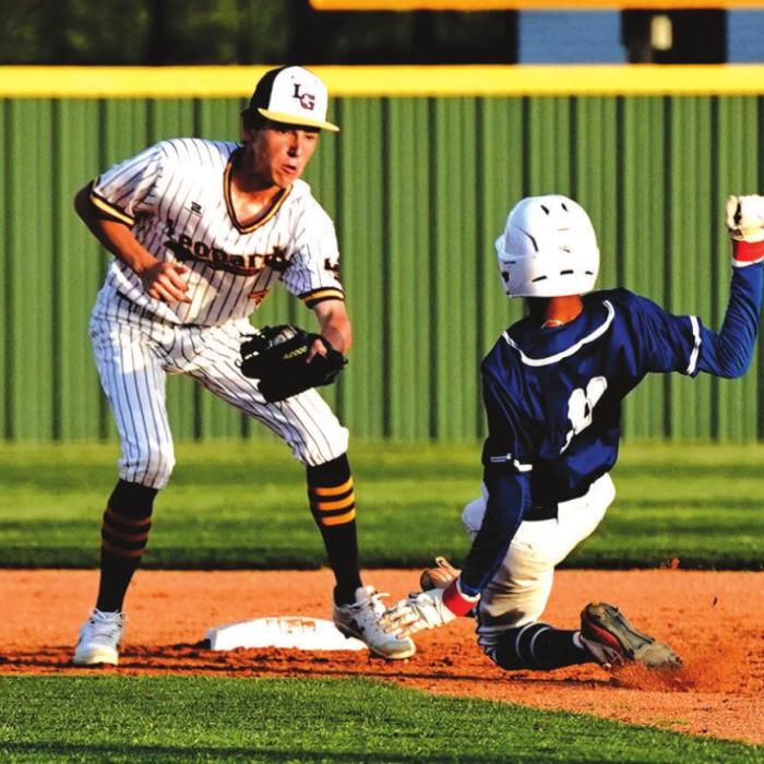 LG Wins; Vavra Hurls No-Hitter