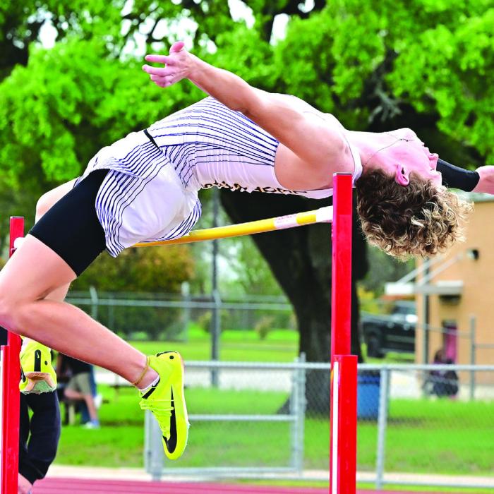 Leps Win Team Titles at Flatonia Meet