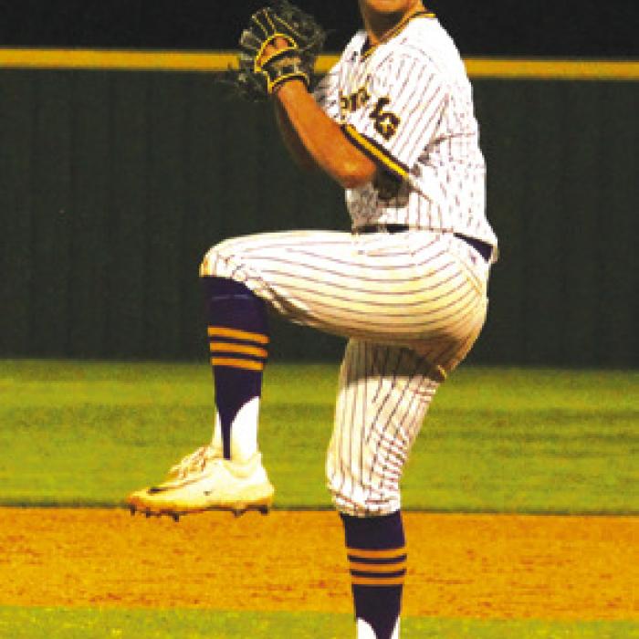 Loehr’s No-Hitter Leads Leps to Second Round