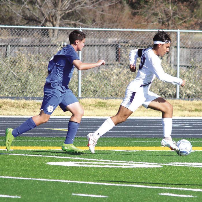 Davis’ Hat-Trick Highlights Home Tourney for LG Soccer