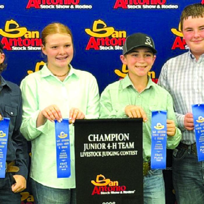 Champion Junior Team: Tate Fritsch, Kaisley Janecka, Crockett Guenther, Abraham McBride.