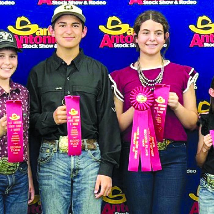 Reserve Champion Team: Hudson Holub, Dylan Zwescpher, Adalyn Carrales, Emma Zweschper.