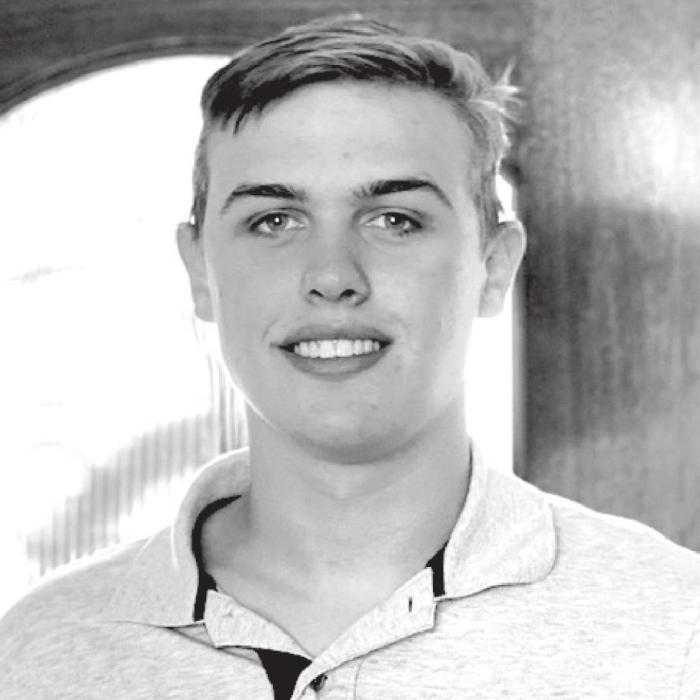 Wagner Receives Scholarship