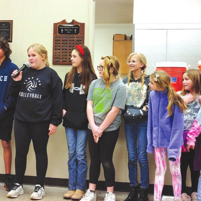 The Winchester 4-H held its Annual Shrimp Boil. Pictured from left are members of the 4=H: President Brazos Vick, Grayson Hart, Addison Fryer, Nathalee Kellen, Blair Gooch, Gracelynn Buscha, Kinley Buscha, Saydee Hart, Lily Herzog and Raynee Hart thanking everyone for their support.