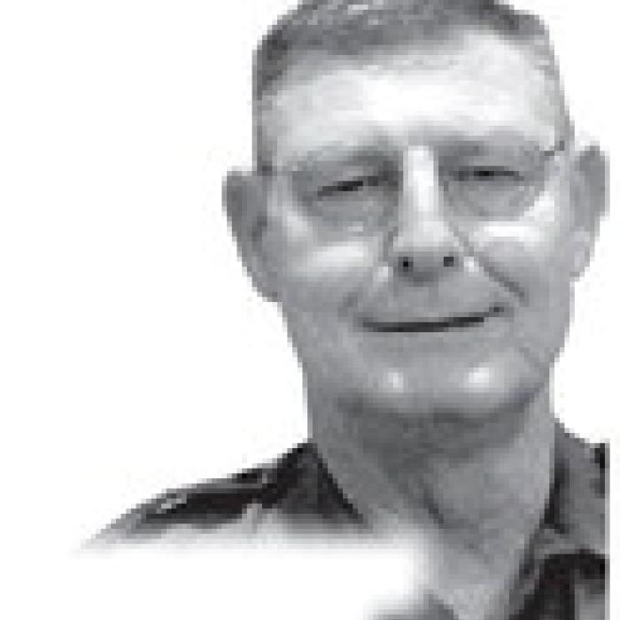 LG Police Chief Reports on Recent Activity