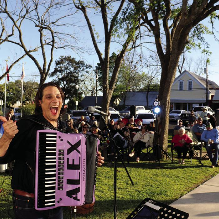 Fayetteville Courthouse Music Series