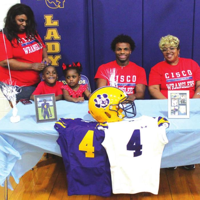 Three La Grange Leps Ink College Sports Deals