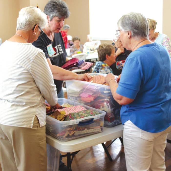 Locals Use Their Skills To Make Charity Quilts