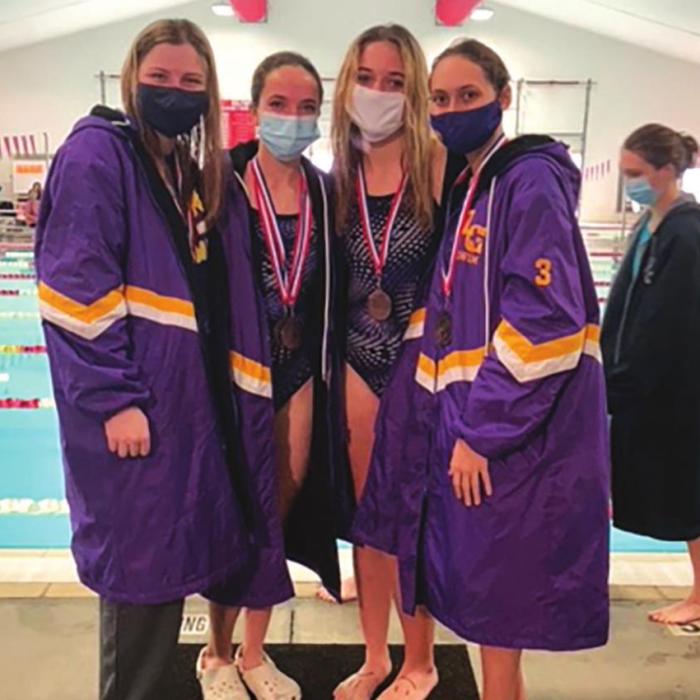 LHS Swimmers Make a Big Splash at the District Meet