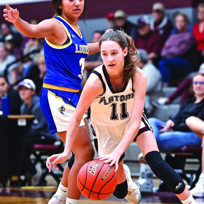 Flatonia’s Summer Sodek moves around a Louise defender in Tuesday’s win. Photo by Stephanie Steinhauser