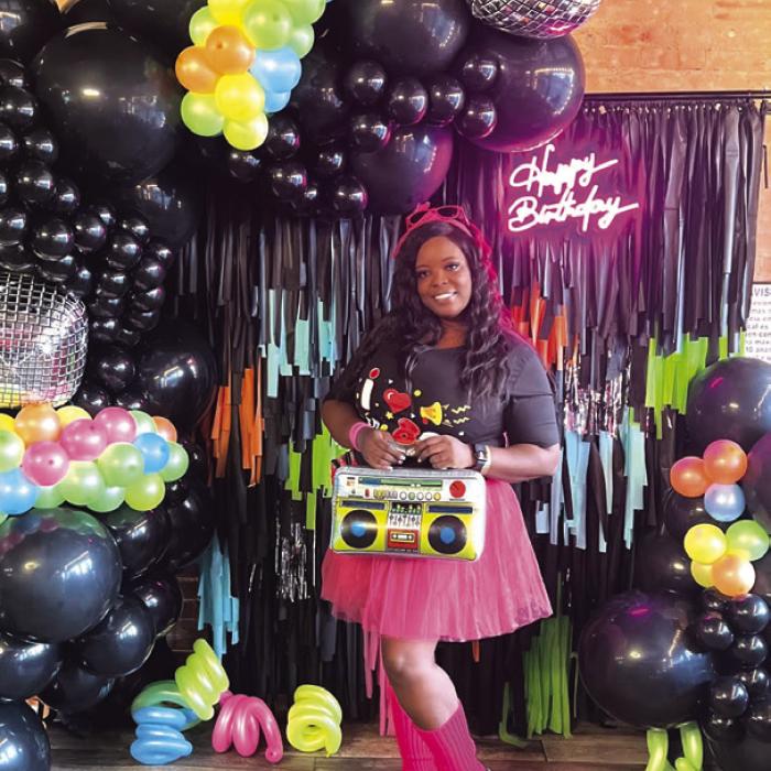 Balloon Business Blowing Up For La Grange Mother of Six