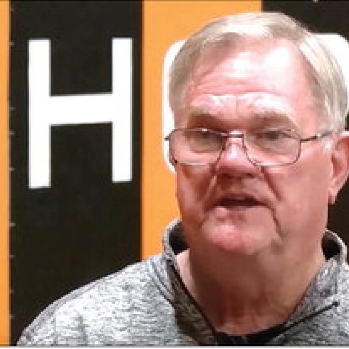 Richard Hoogendoorn has a 899-563 career record over 50 years as a head coach.