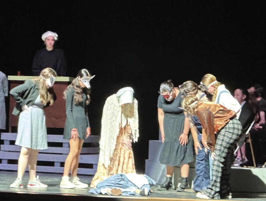 LMS Students Perform ‘Trial of Goldilocks’ in One Act Play Competition