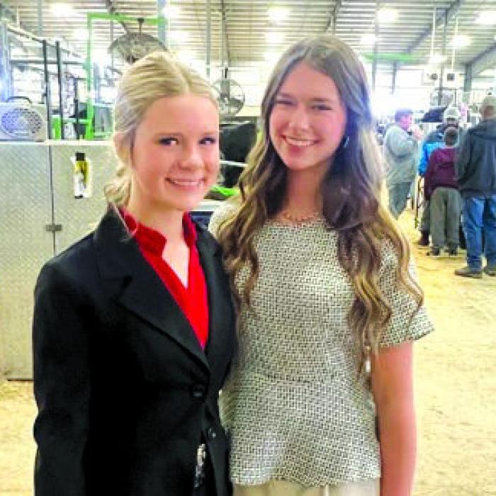 Sawyer Mau and Harper Mau at the Beef Skill-A-Thon In San Antonio.