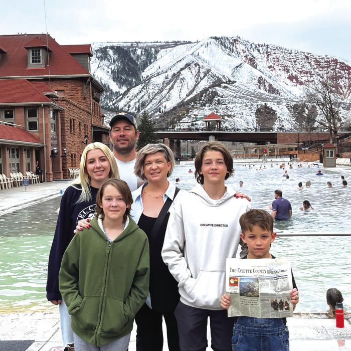 Record Takes The Train to Glenwood Springs