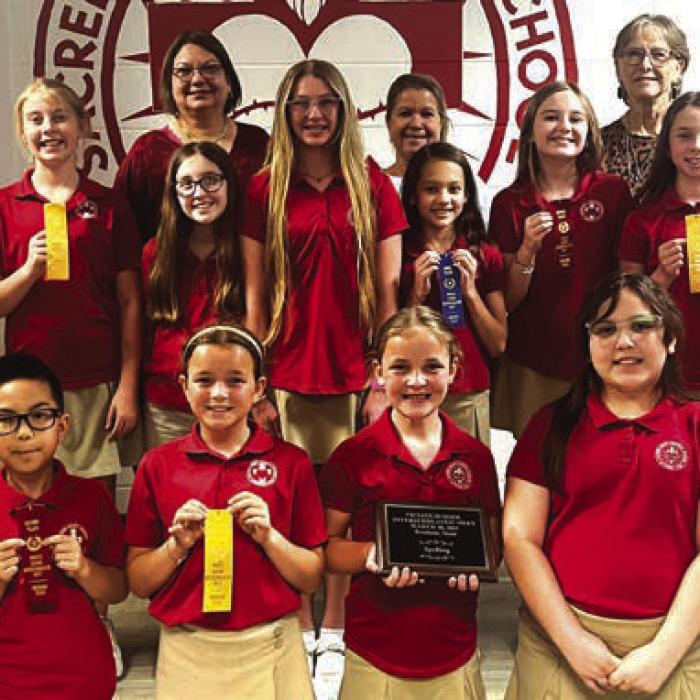 Spelling – Coached by Mrs. Rotter – 3rd Grade: Placed 4th Vinh Le-To, Placed 2nd Austin To, Placed 5th Hazel Gaertner, Alt. Maggie Kleiber; 4th Grade Coached by Mrs. Cowen (not pictured), Placed 6th Liam Cowen (not pictured), Addison Bennetsen, Cade Harbers; 5th Grade: Coached by Mrs. Zingelmann, Placed 1st Sophie Janda, Placed 2nd Helen Streiff, Placed 5th Krislee Kallus, Alt. Ellery Bradford; 6th Grade Coached by Mrs. Diggs, Placed 2nd Mary Catherine Streiff, Placed 5th Lyla Westberry.